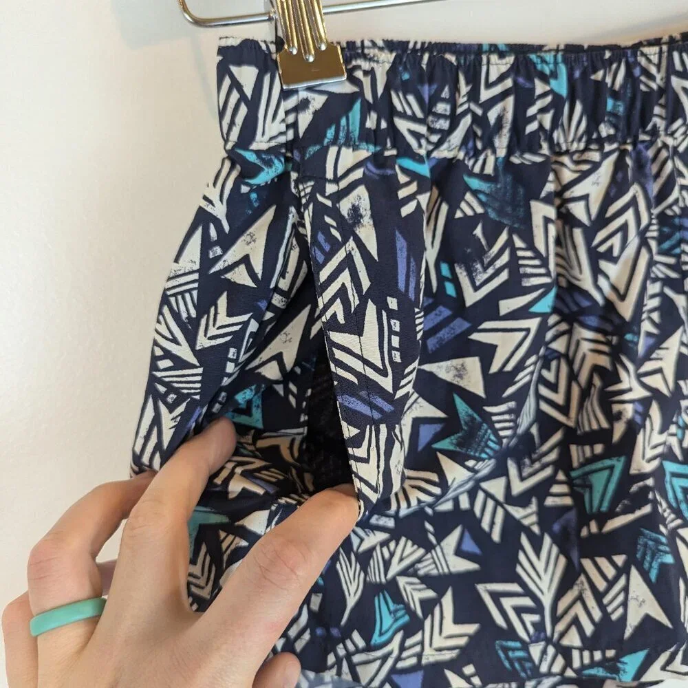 Patagonia Women's Barely Baggies Shorts, Sz S